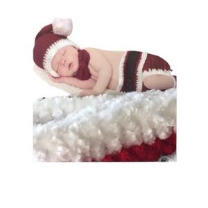 🎉HP🎉 So Dorable Hand Crochet Diaper Cover, Bow tie and Booties